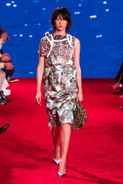 Look 23
